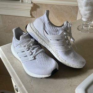 Women’s sneakers